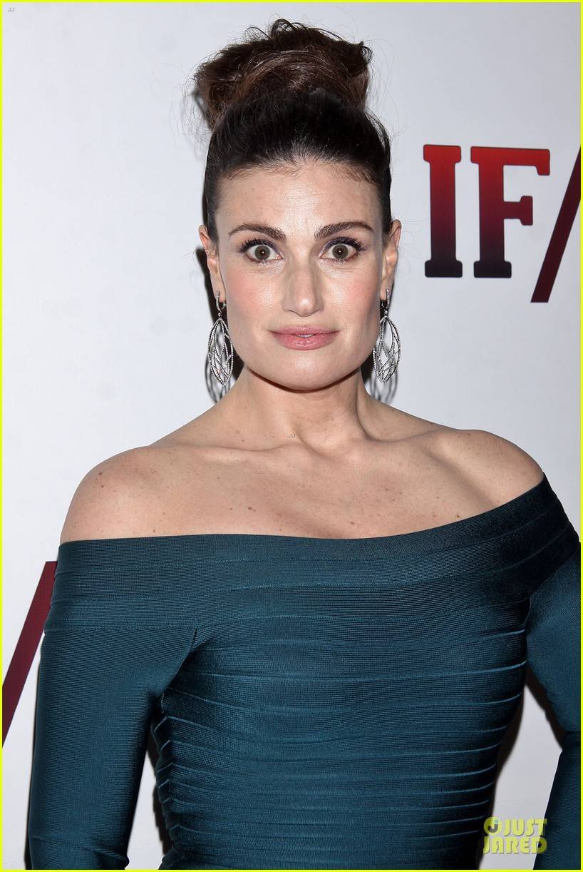 Idina Menzel Scrolller
