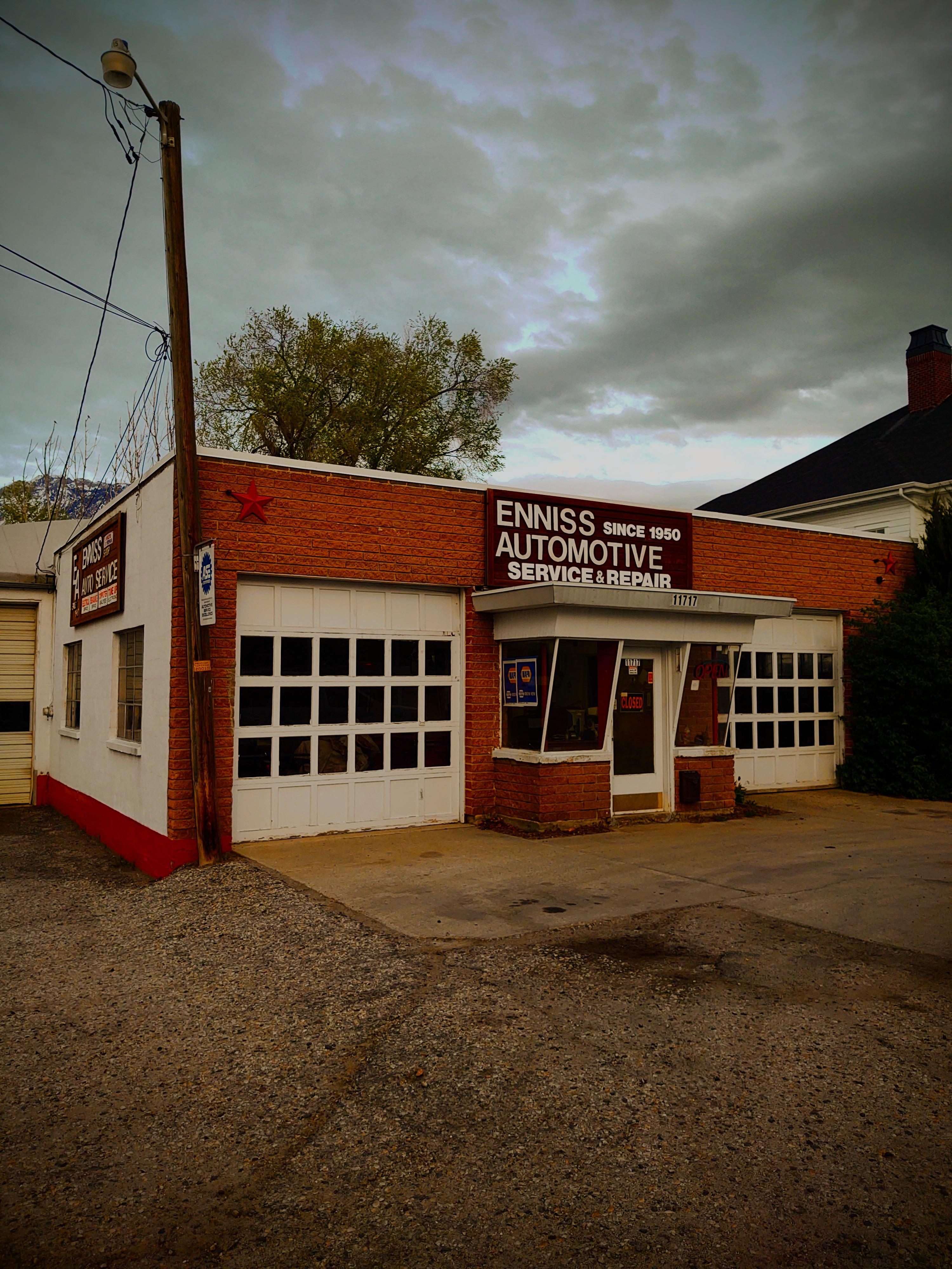 ITAP of an oldtimey gas station Scrolller