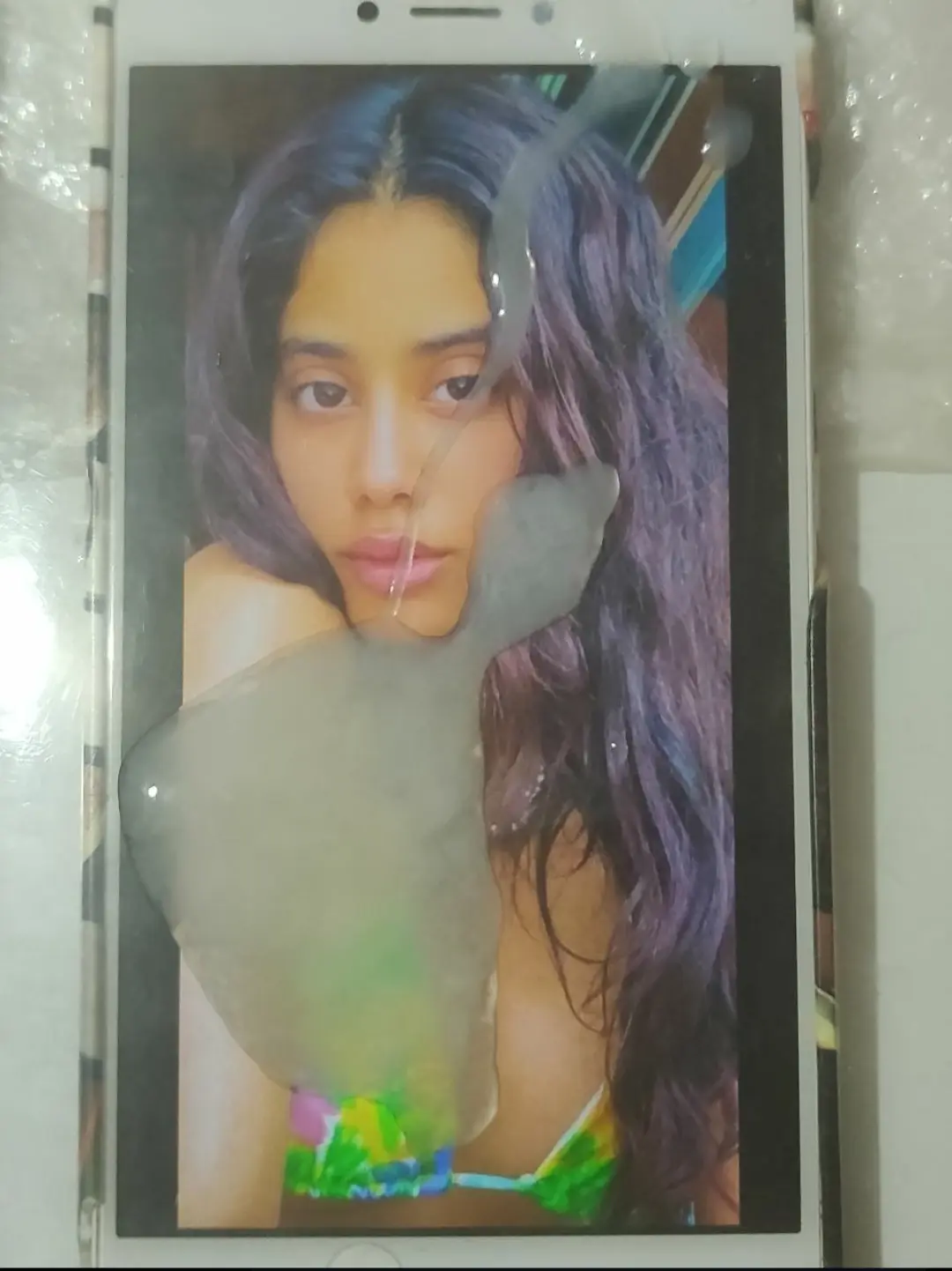 Janhvi Kapoor 🥵💦. Cumtribute