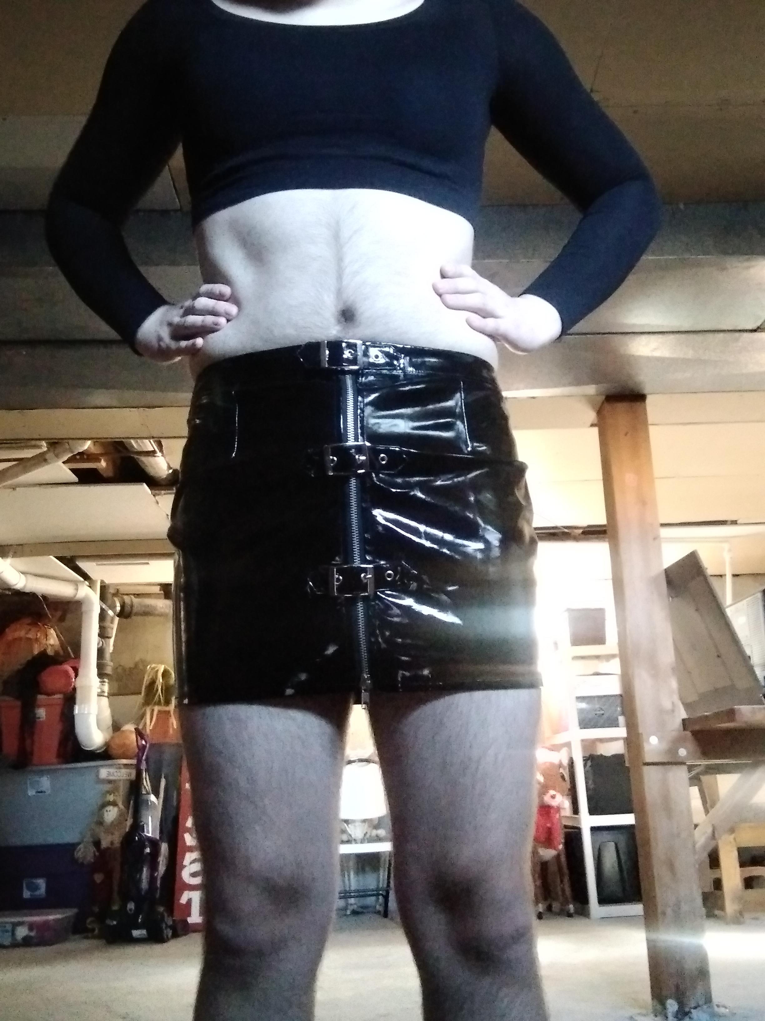 Jusy Got My First Pvc Skirt Scrolller