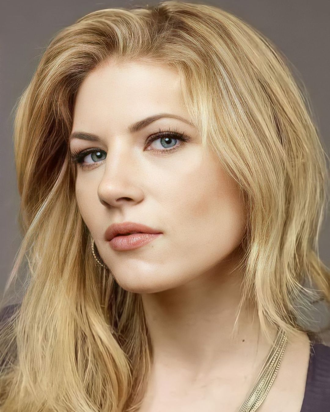 Katheryn Winnick | Scrolller