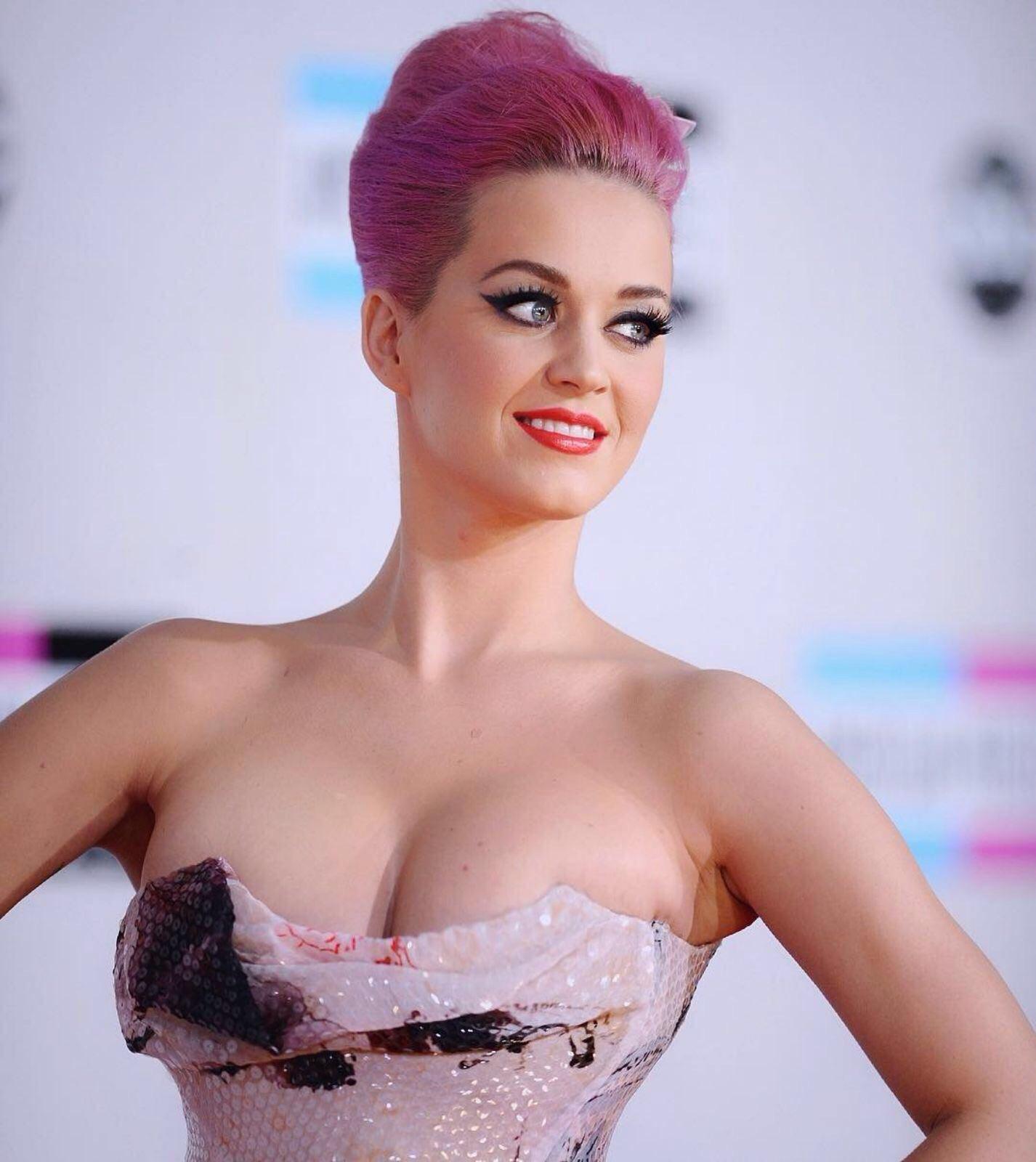 Katy Perry Scrolller