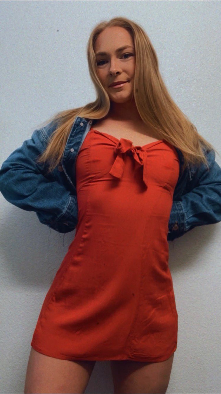 Kay Hansen Scrolller