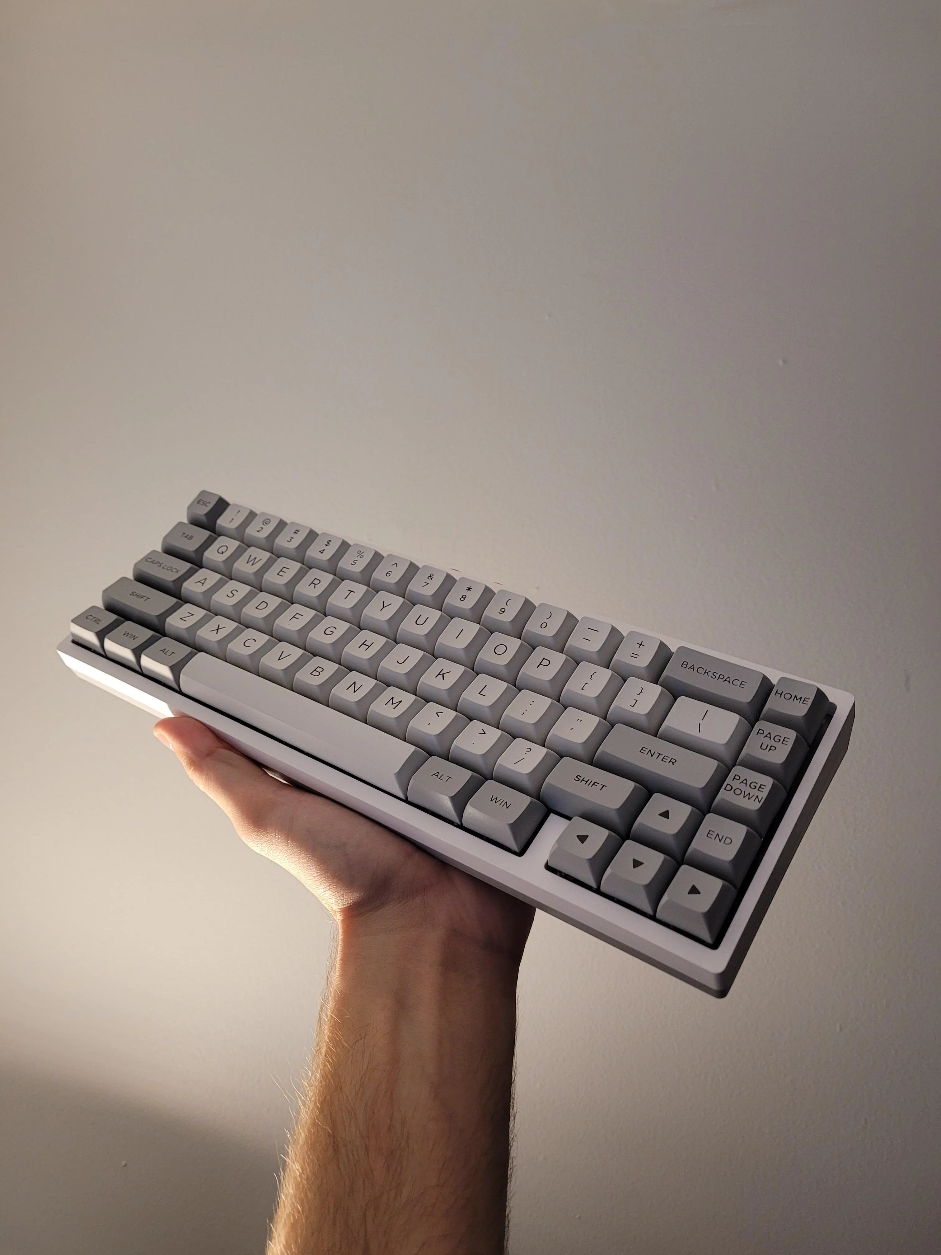 Kbd67 Lite R2 with OSA Sleeves | Scrolller