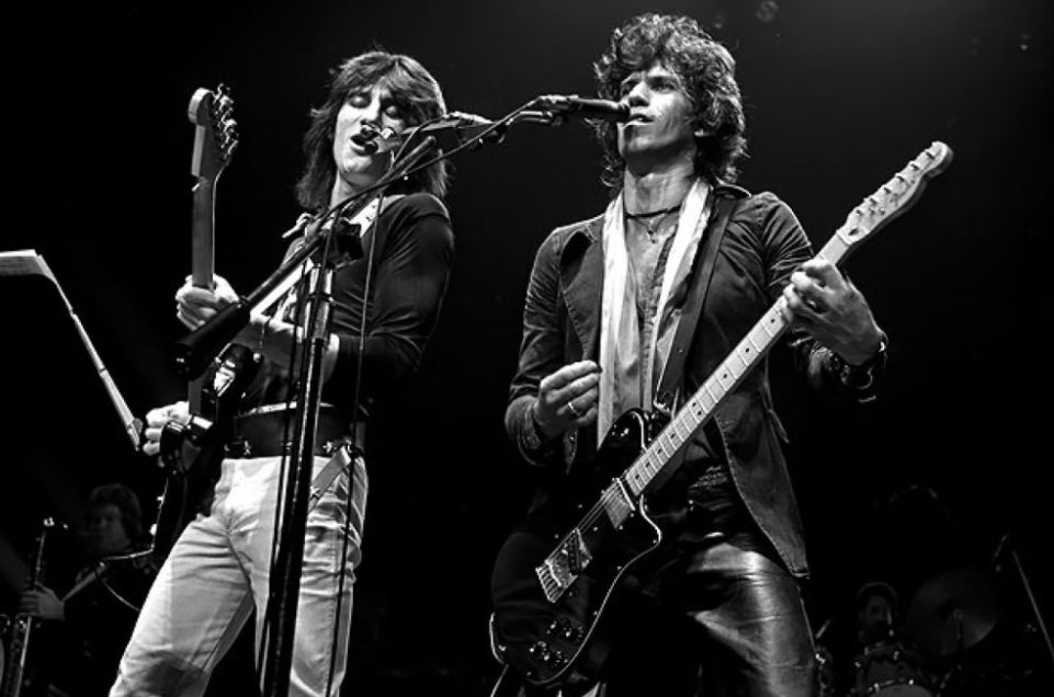 Keith Richards & Ron Wood performing as The New Barbarians at Madison ...