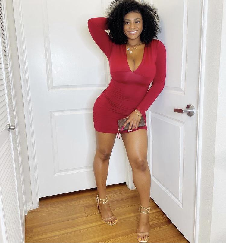 Kiera Nicole In Bright Sexy Red Scrolller