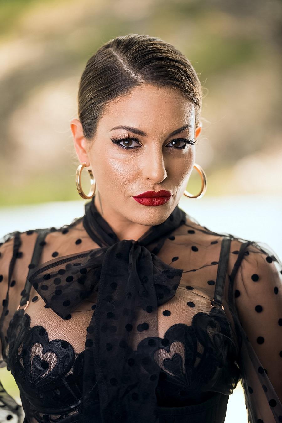 Kissa Sins Scrolller