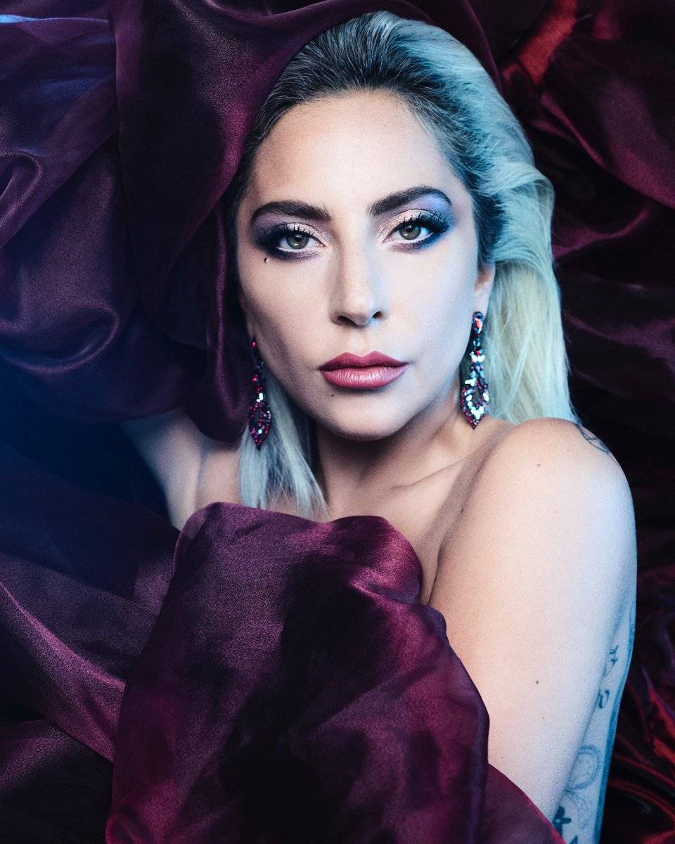 Lady Gaga | Scrolller