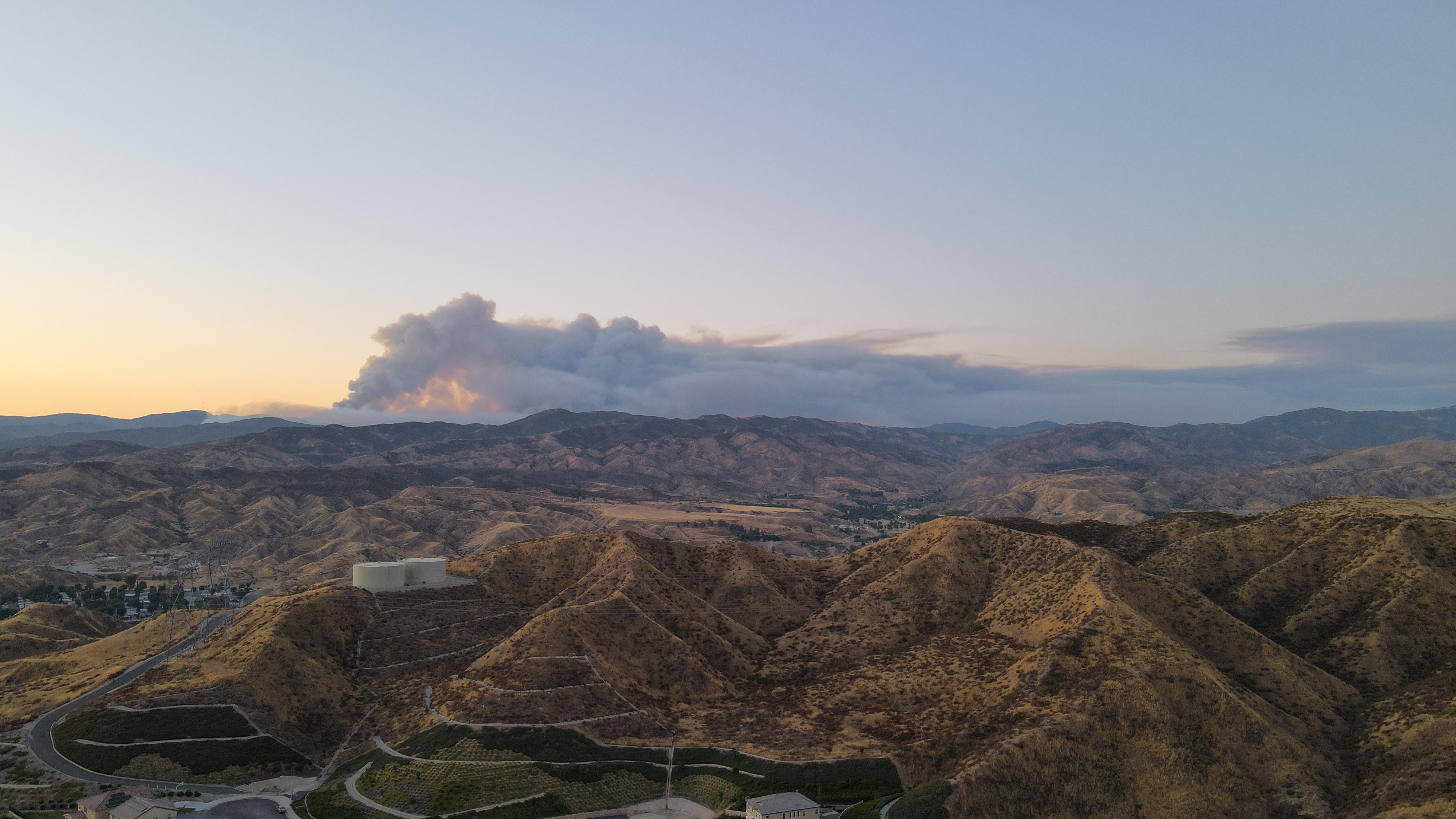 Lake Hughes fire from above Santa Clarita. Thanks to all the brave