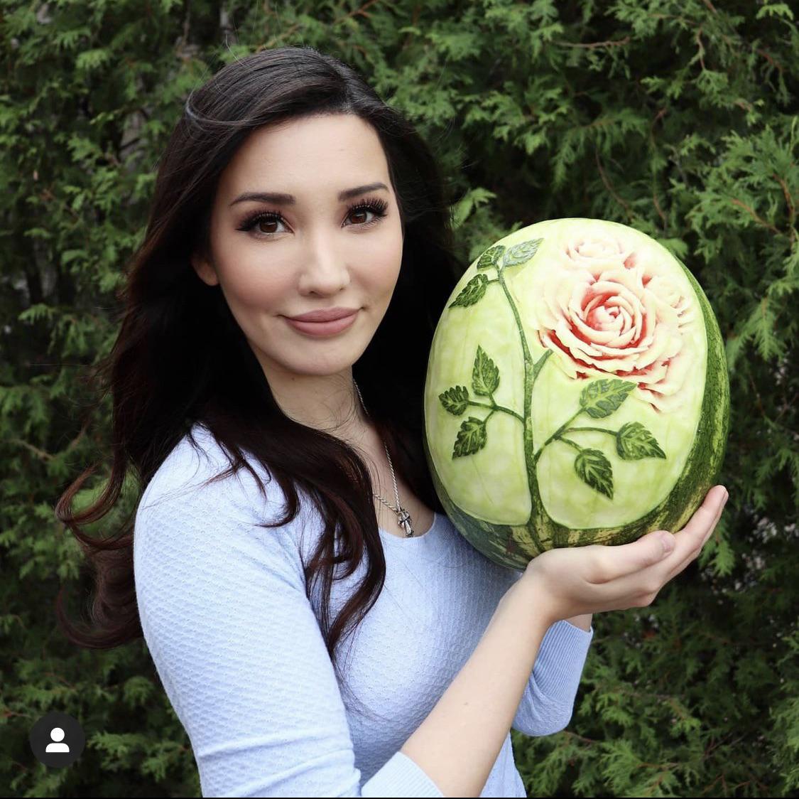 Lauren Chen And Her Melons Scrolller