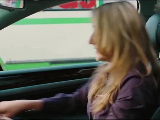 Leelee Sobieski Scrolller