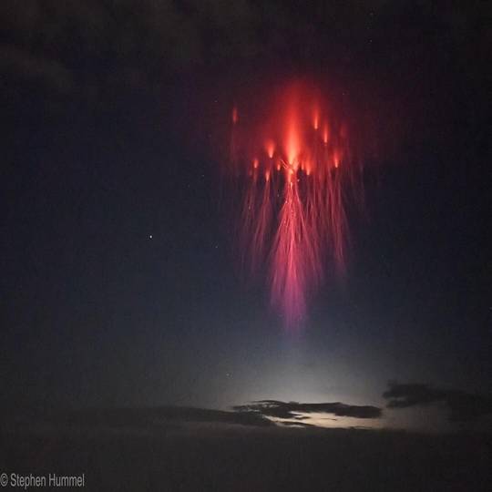 Lightning sprites, or red sprites, often occurring in tandem with ...
