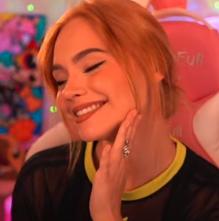 lois Griffin in real life. Scrolller