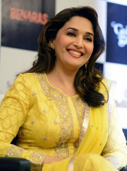 [Image: madhuri-dixit-yellow-suit-bwujs54te9-540x727.jpg]