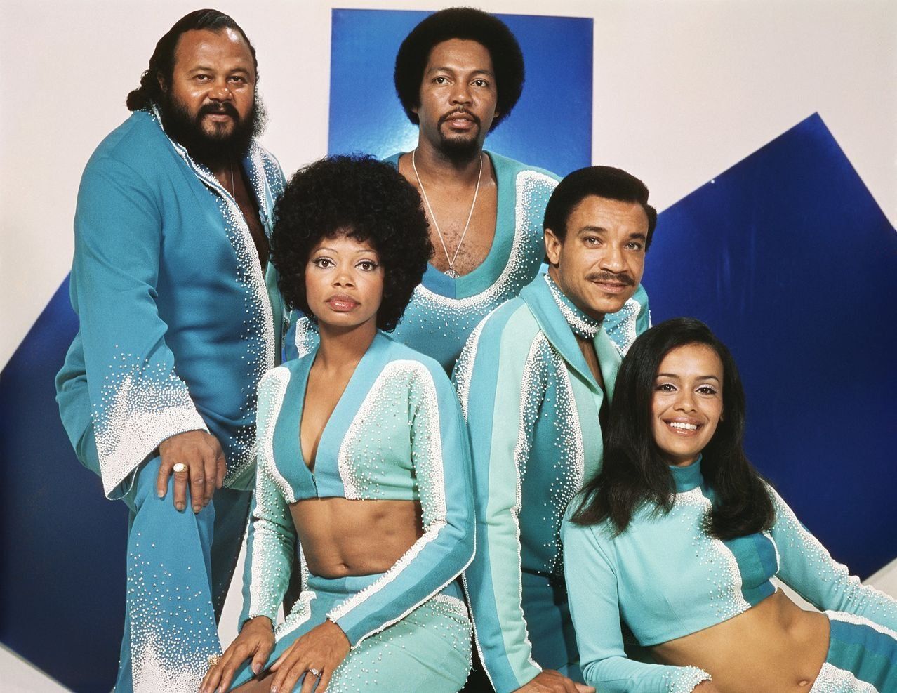 Marilyn mccoo and florence larue from the 5th dimension were some foxy