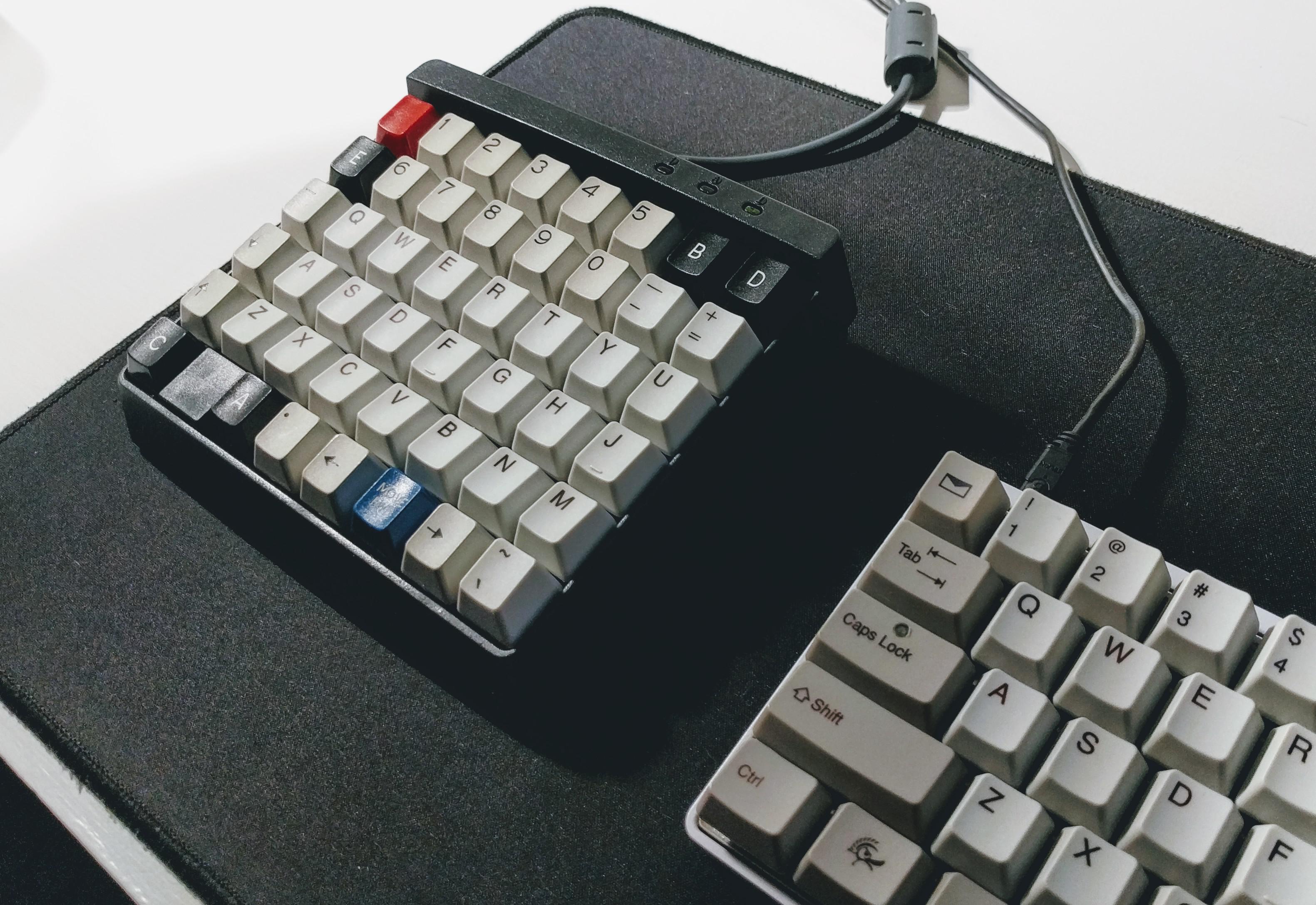 2key Keyboard Matrix Matrix Keyboard I picked up for $10.50 | Scrolller