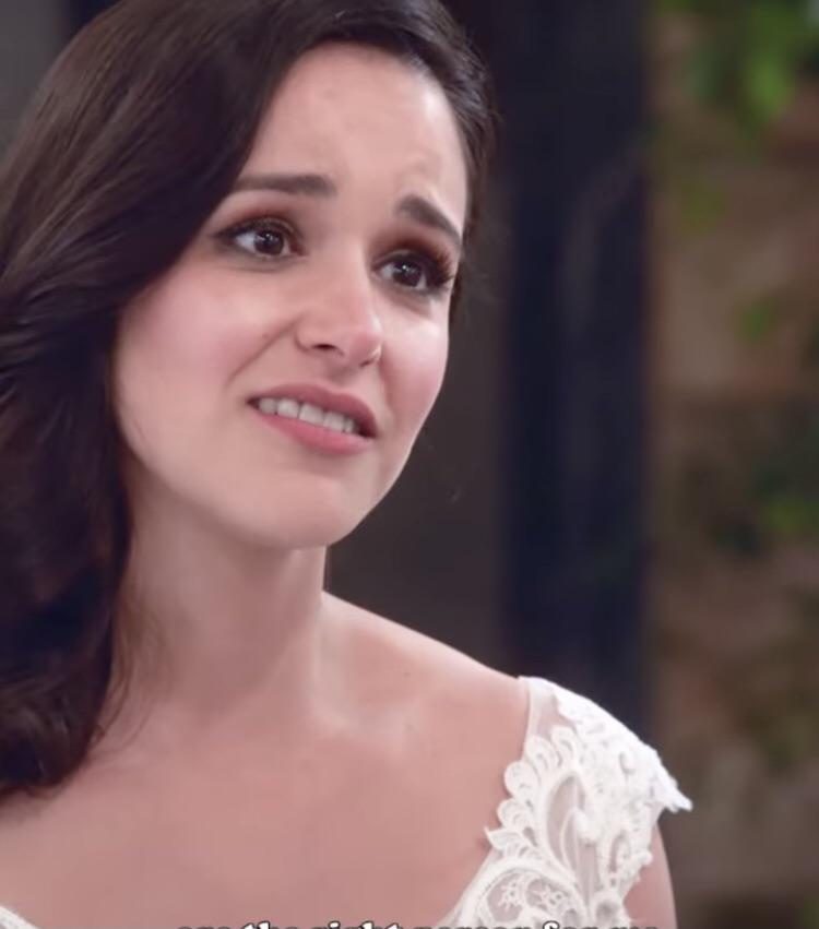Melissa Fumero Scrolller