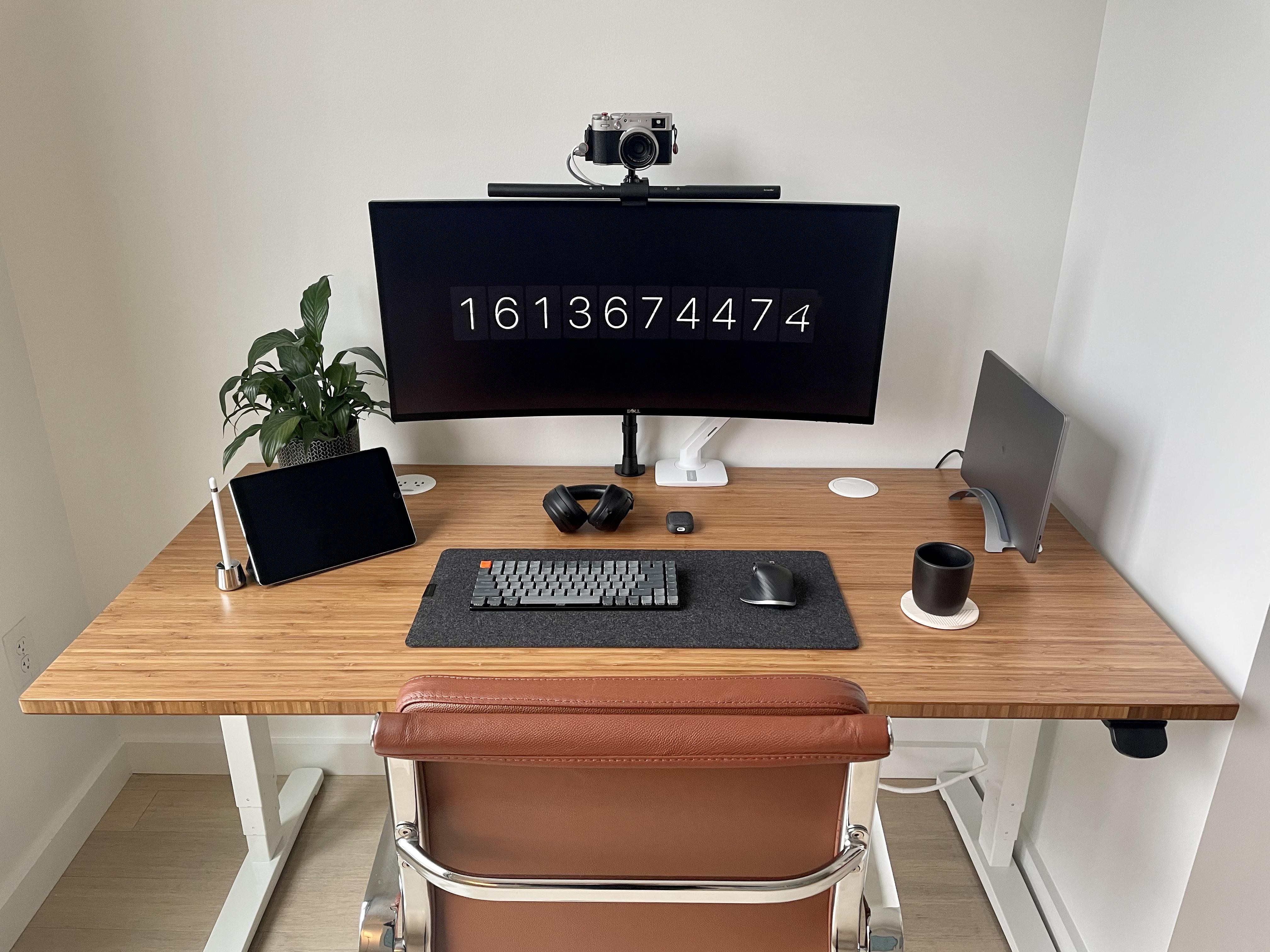 Minimalist WFH setup | Scrolller