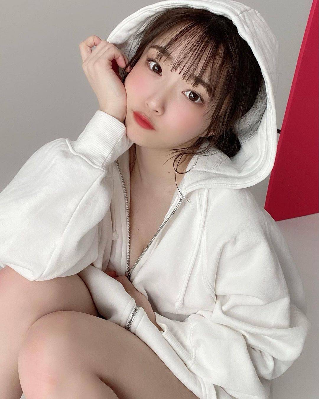 Miyu Kishi Scrolller