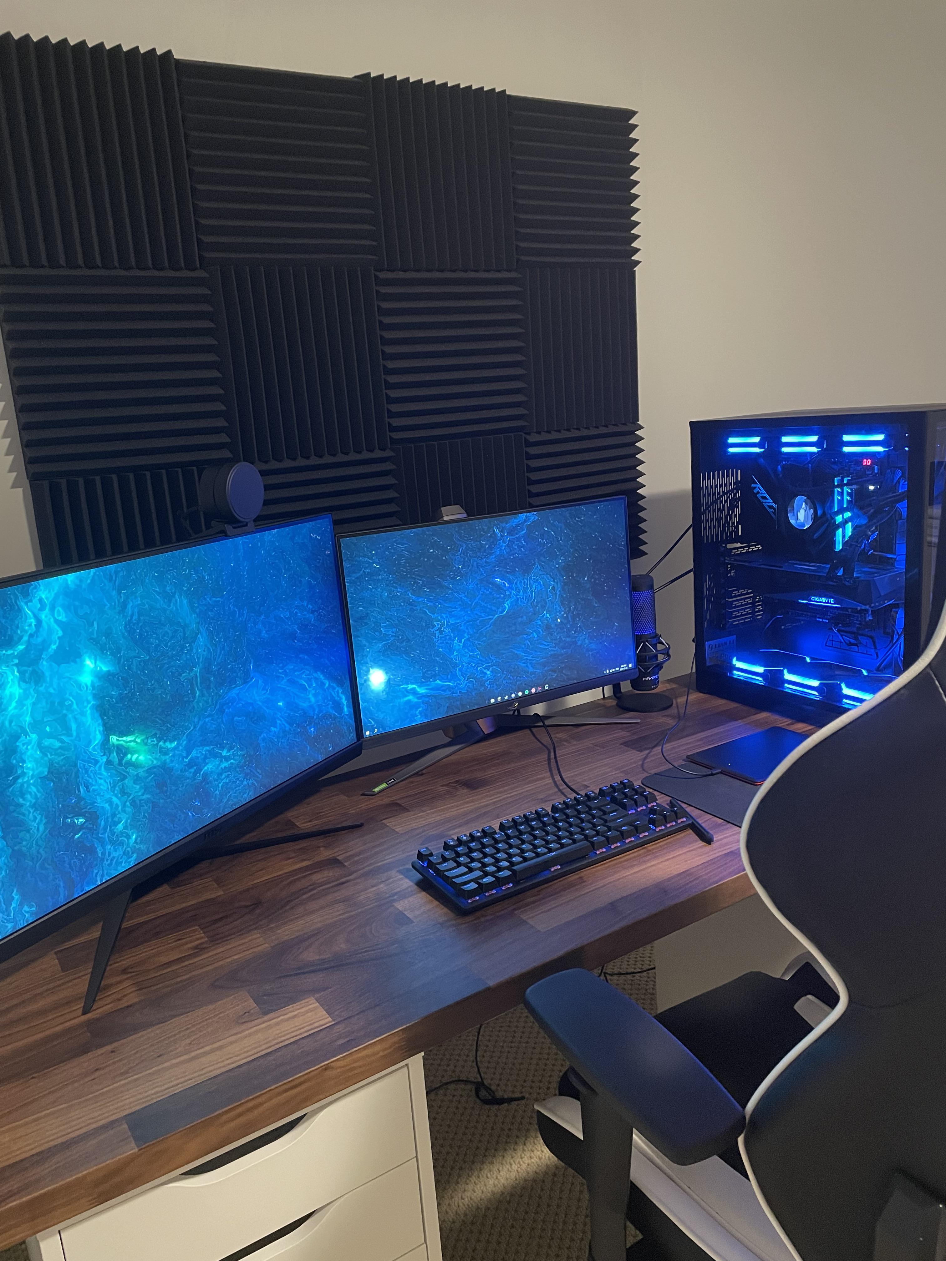 My cozy setup (ft. gaming chair) Scrolller
