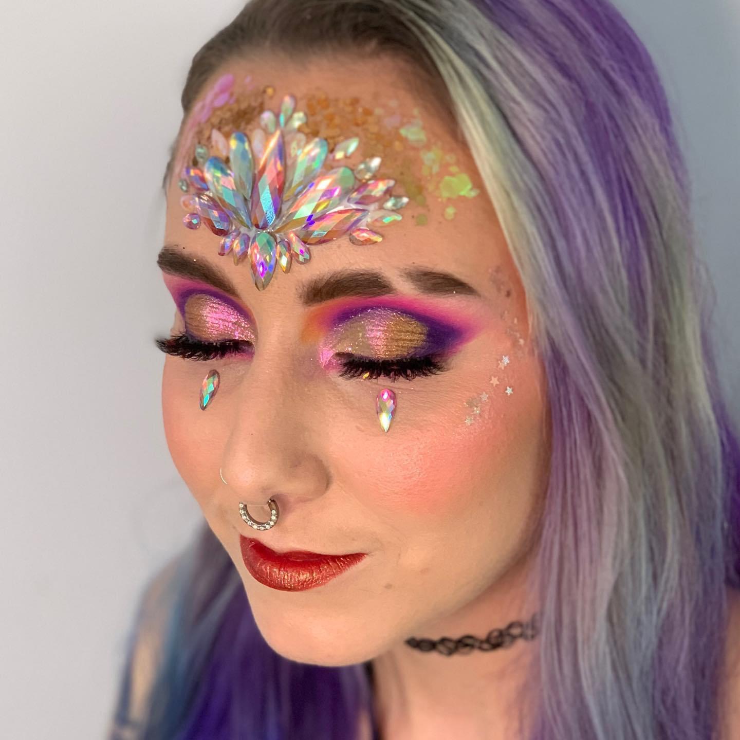 My make up artist is amazing 🥰 Raver for life 😌 | Scrolller