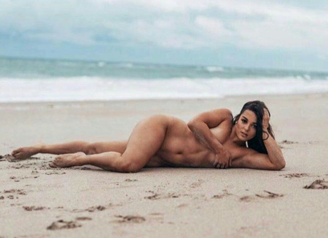 Naked On The Beach Scrolller