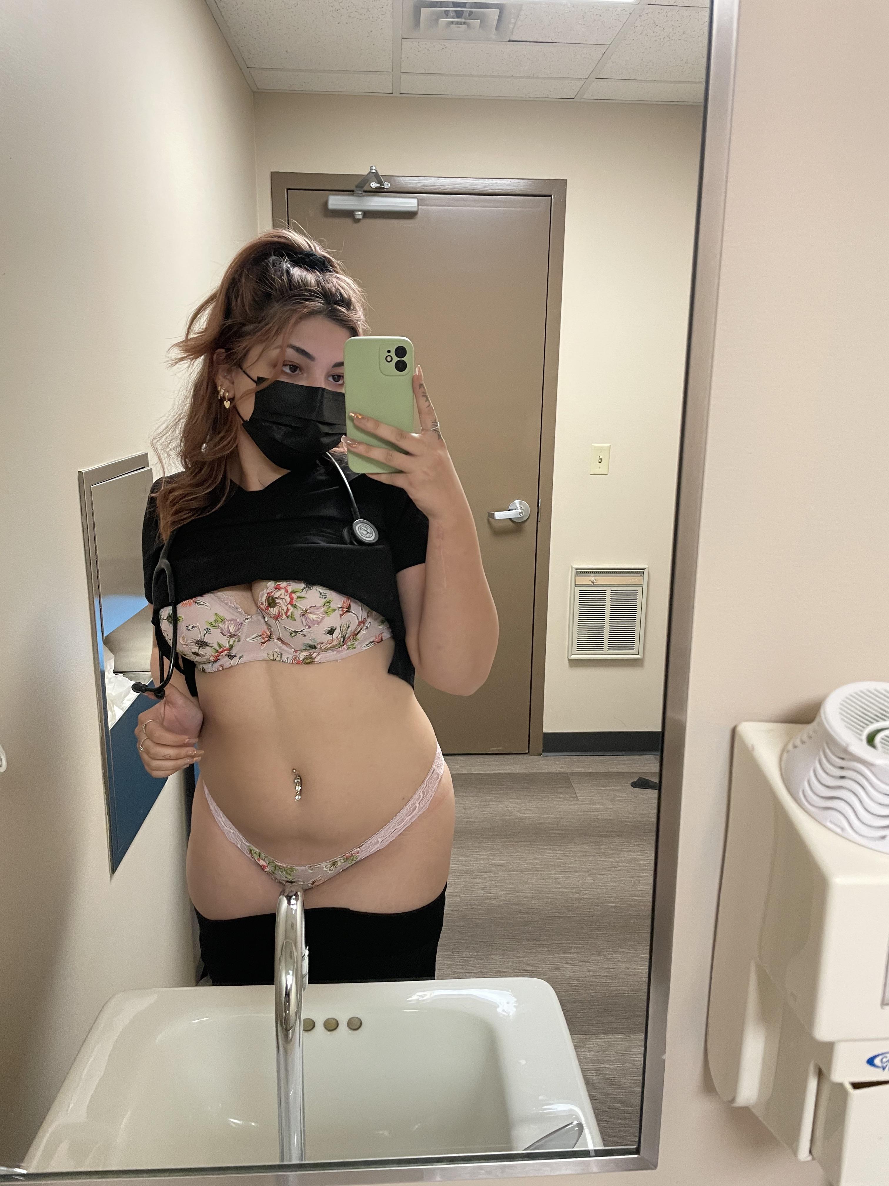 onlyfans link in the comments 💖 Scrolller 