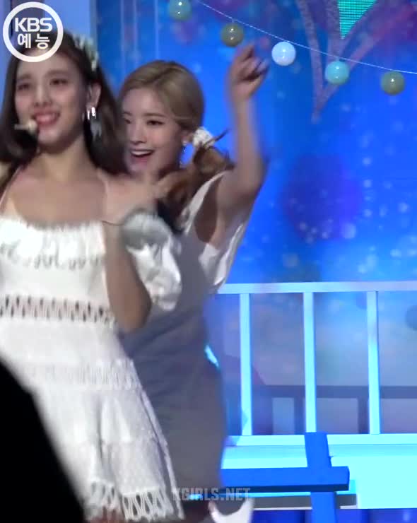 Nayeon (dt. Dahyun & Chaeyoung) - white dress, dtna | Scrolller