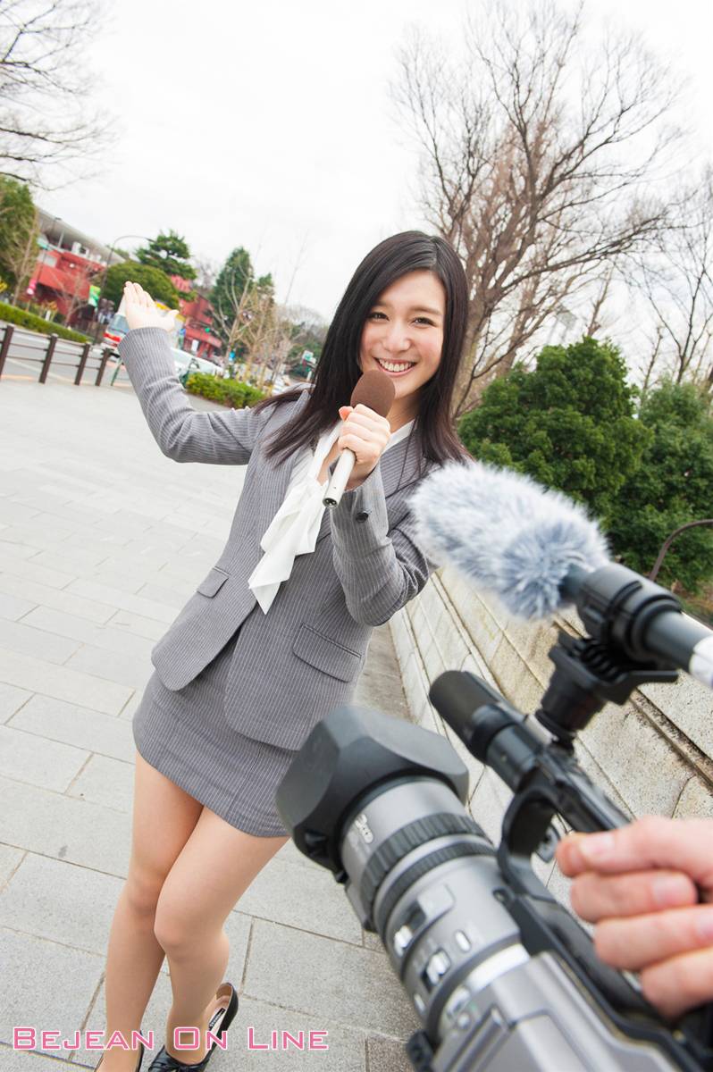 News Reporter Iori Kogawa Scrolller