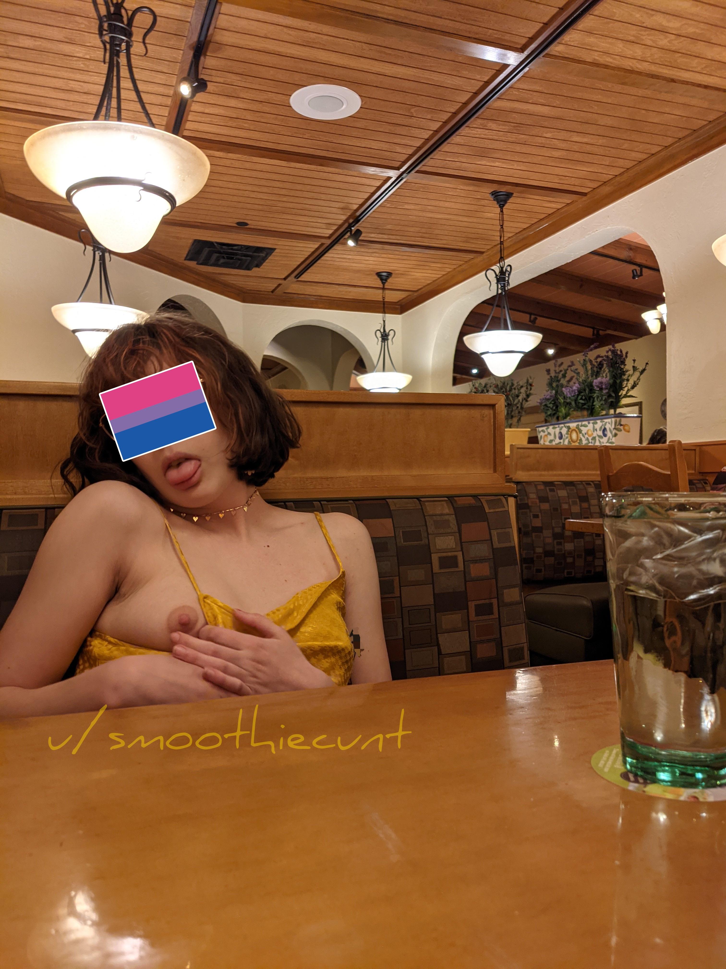 Olive garden was quite fun ✨ [img] | Scrolller