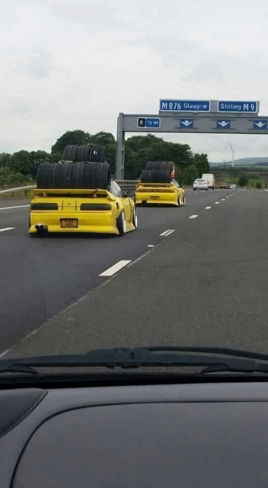 Drifting Pictures Scrolller