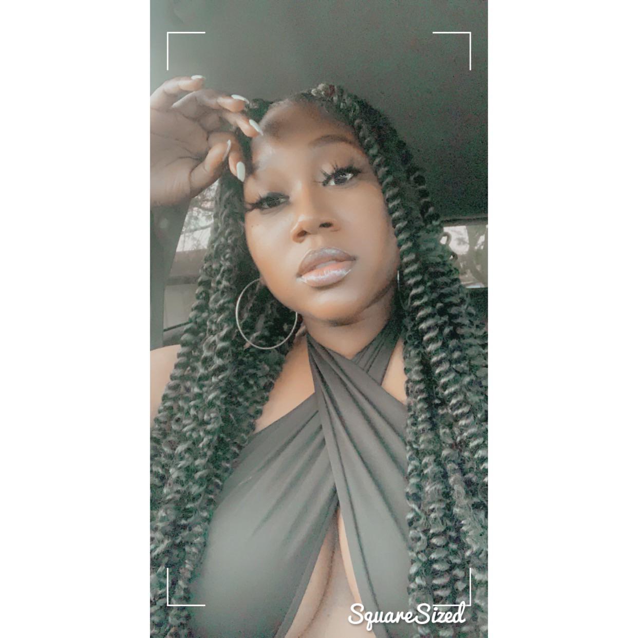 blackwomengifs Queen Scrolller