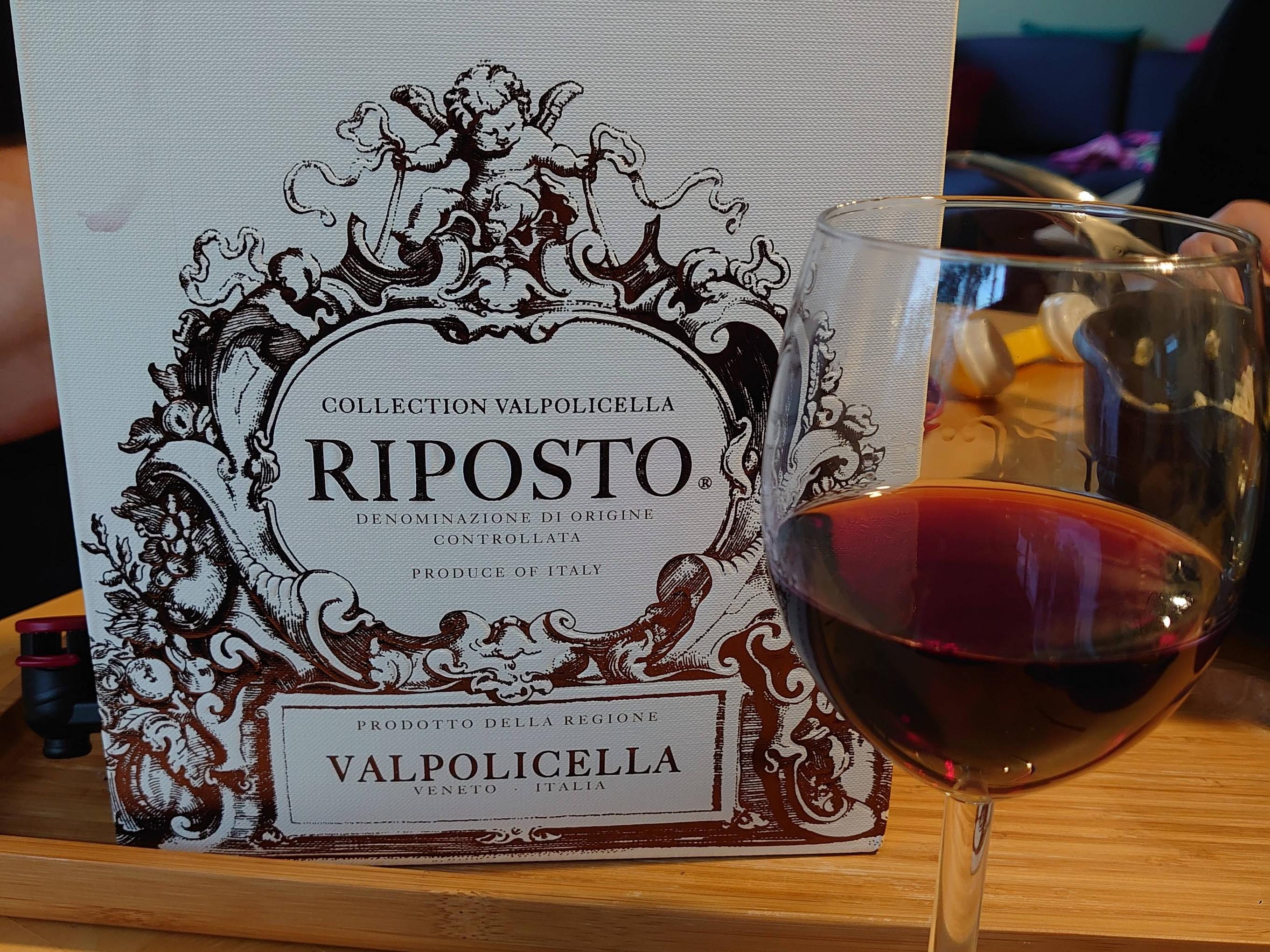 Reddit's favorite wine Scrolller