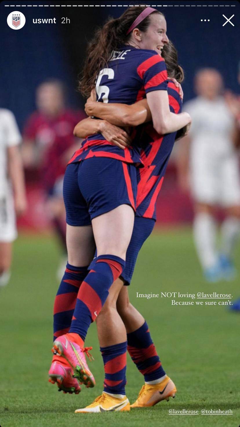 Rose Lavelle Scrolller