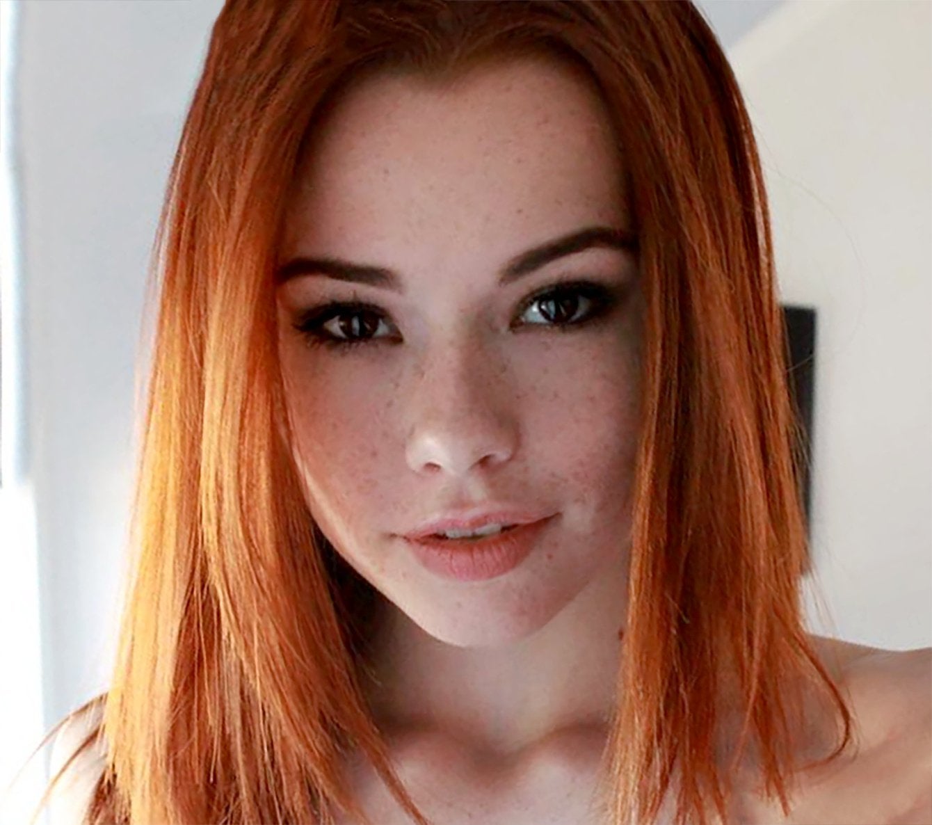 Sabrina Lynn Escort