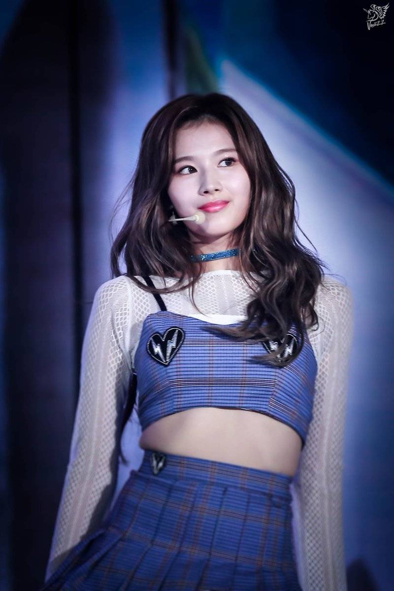 Sana | Scrolller