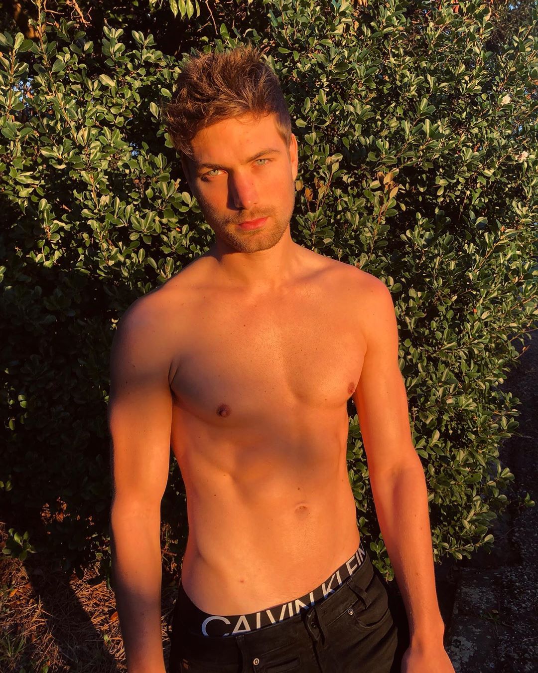 Saxon Dunworth Scrolller