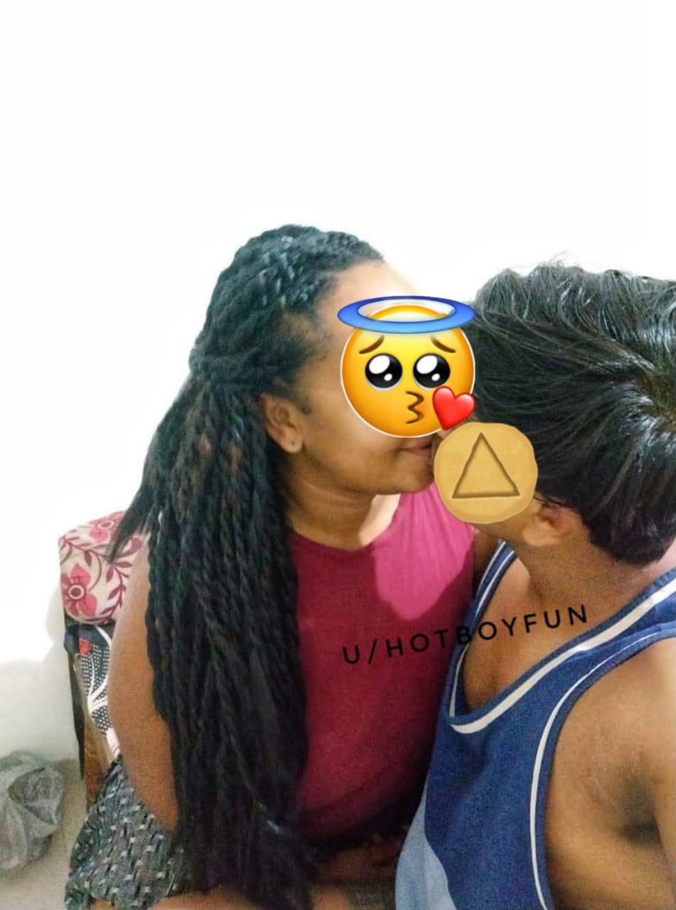 Second Pic With The Jamaican Chick The Best French Kiss And Blowjob I Ever Had 🔥 Oc Scrolller 0851