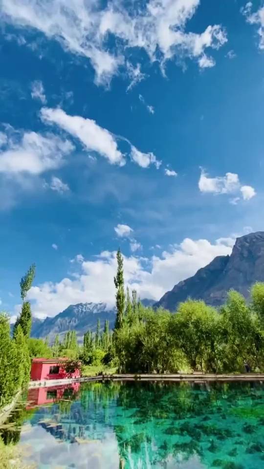 See another very beautiful Sogha Lake Scrolller