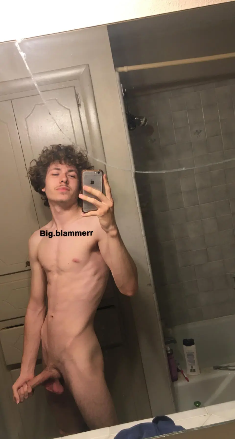 Shower is open for who ever :)
