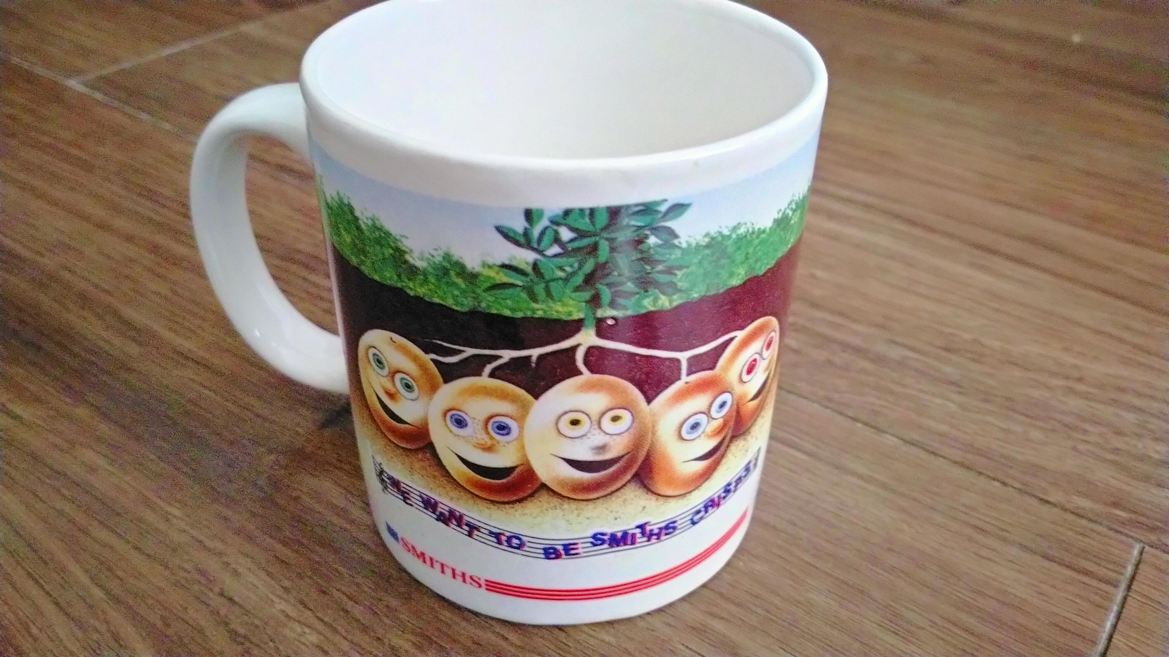 Smiths crisps musical mug | Scrolller