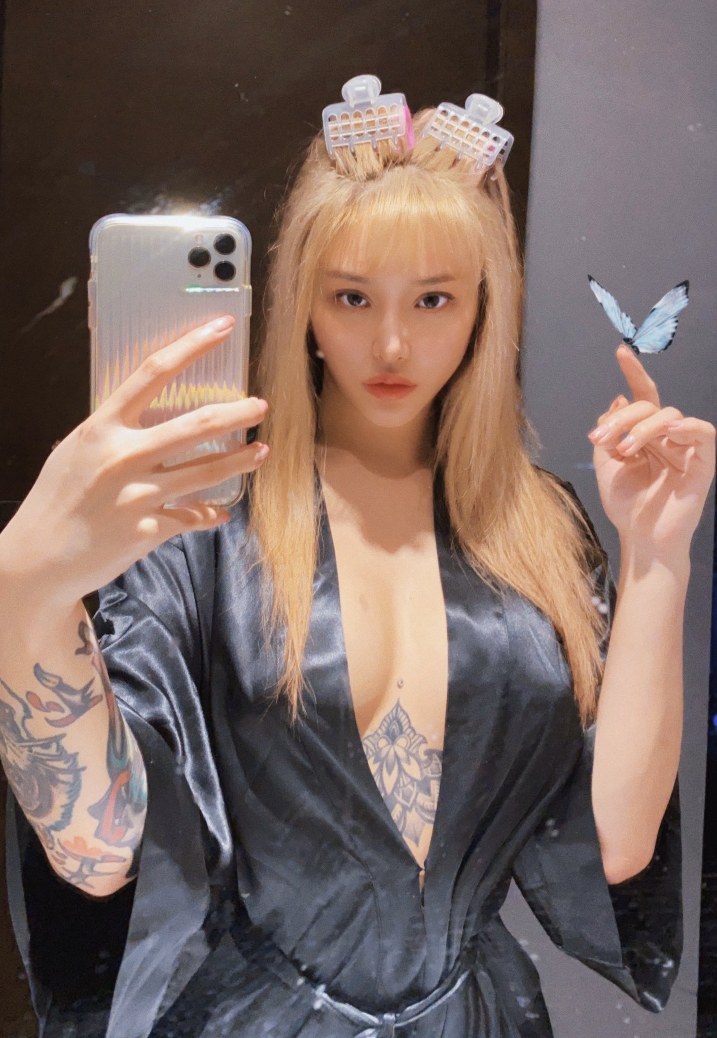 Songyuxin Hitomi | Scrolller