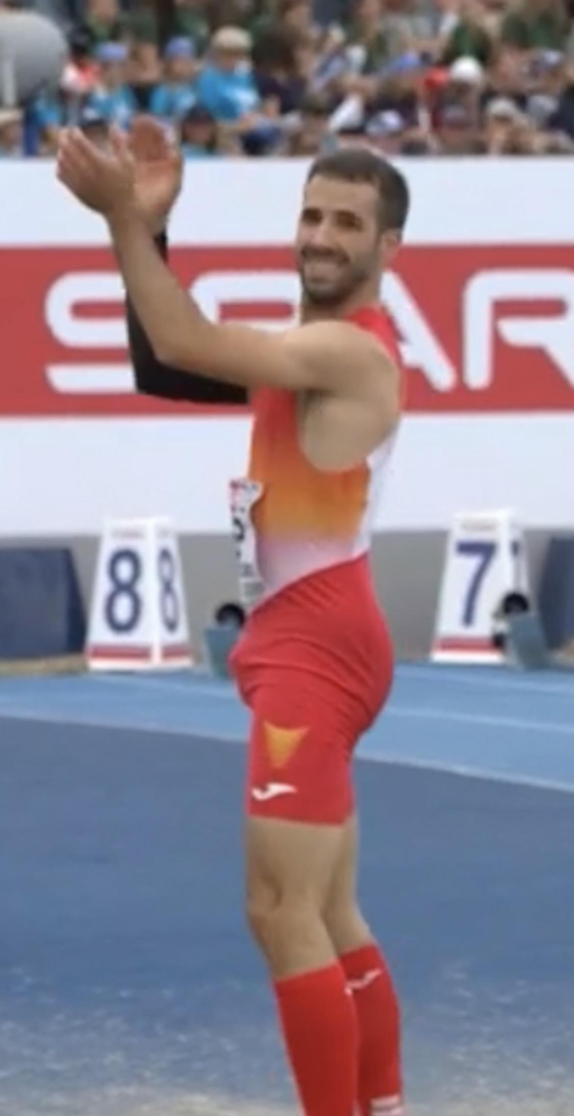 Spanish athlete. Scrolller