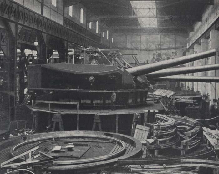 The assembly of the first gun turret for Viribus Unitis at the Škoda ...