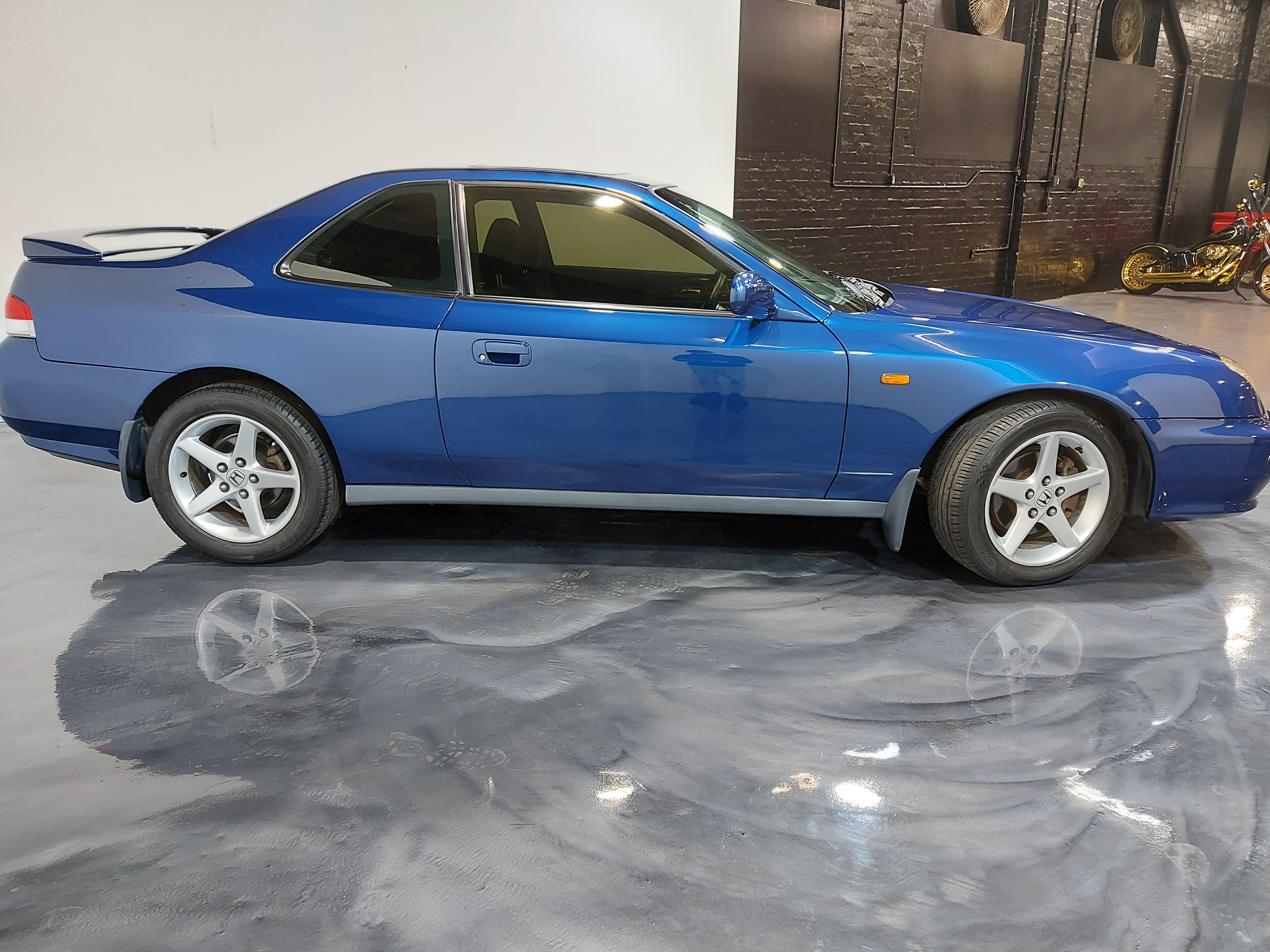 Thoughts on black type r rims with this? | Scrolller