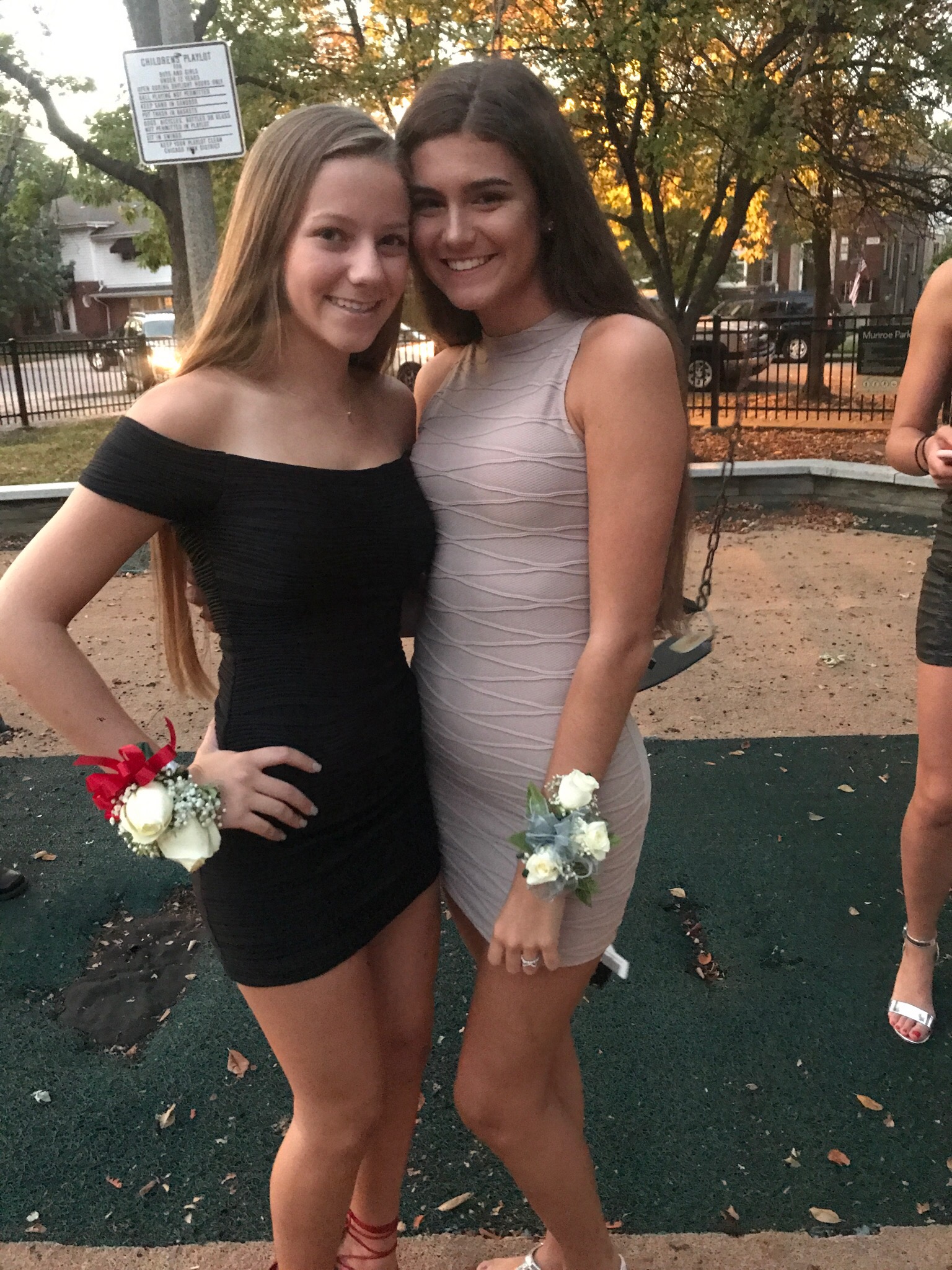 Scrolller Tight Dresses - n9z7dm7