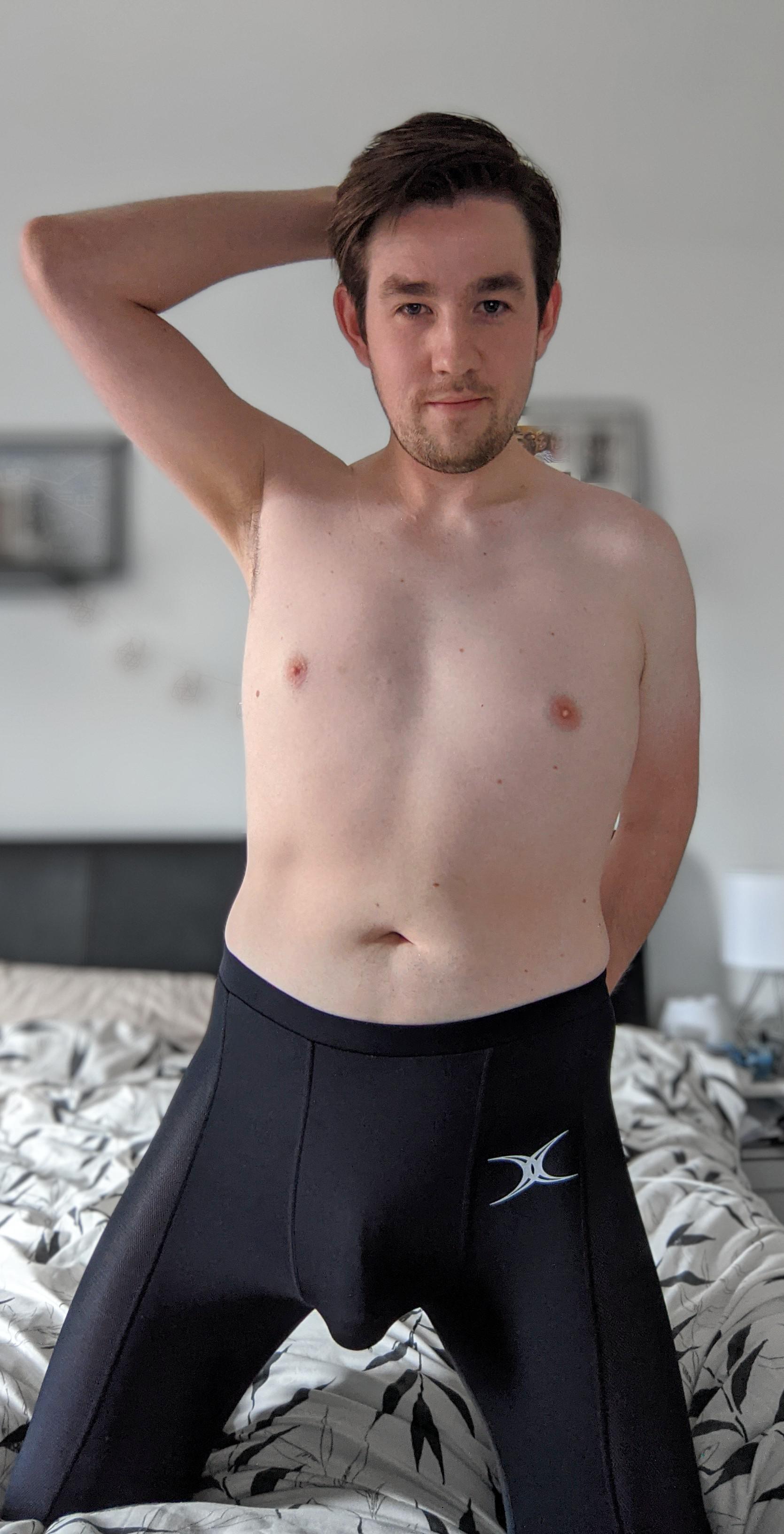 Do You Need A 6Pack To Fit In Here? Scrolller