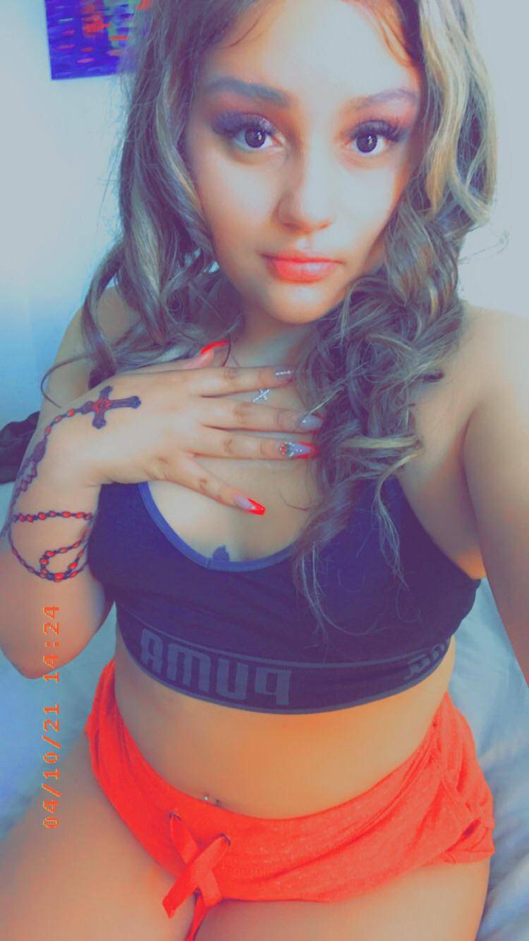 Boriqua 🥰 Scrolller