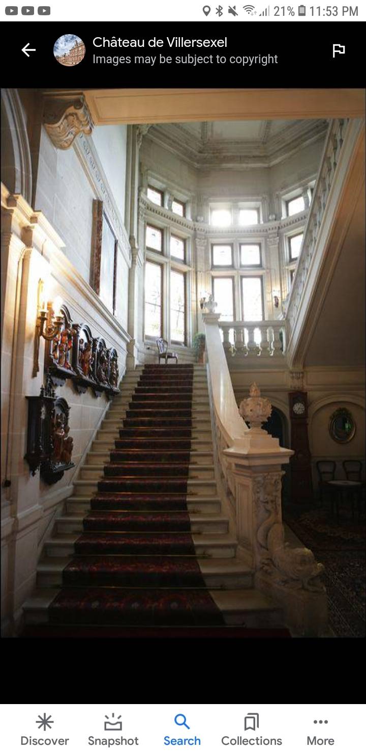 We all know castle dimitrescu is based on peles castle what about this