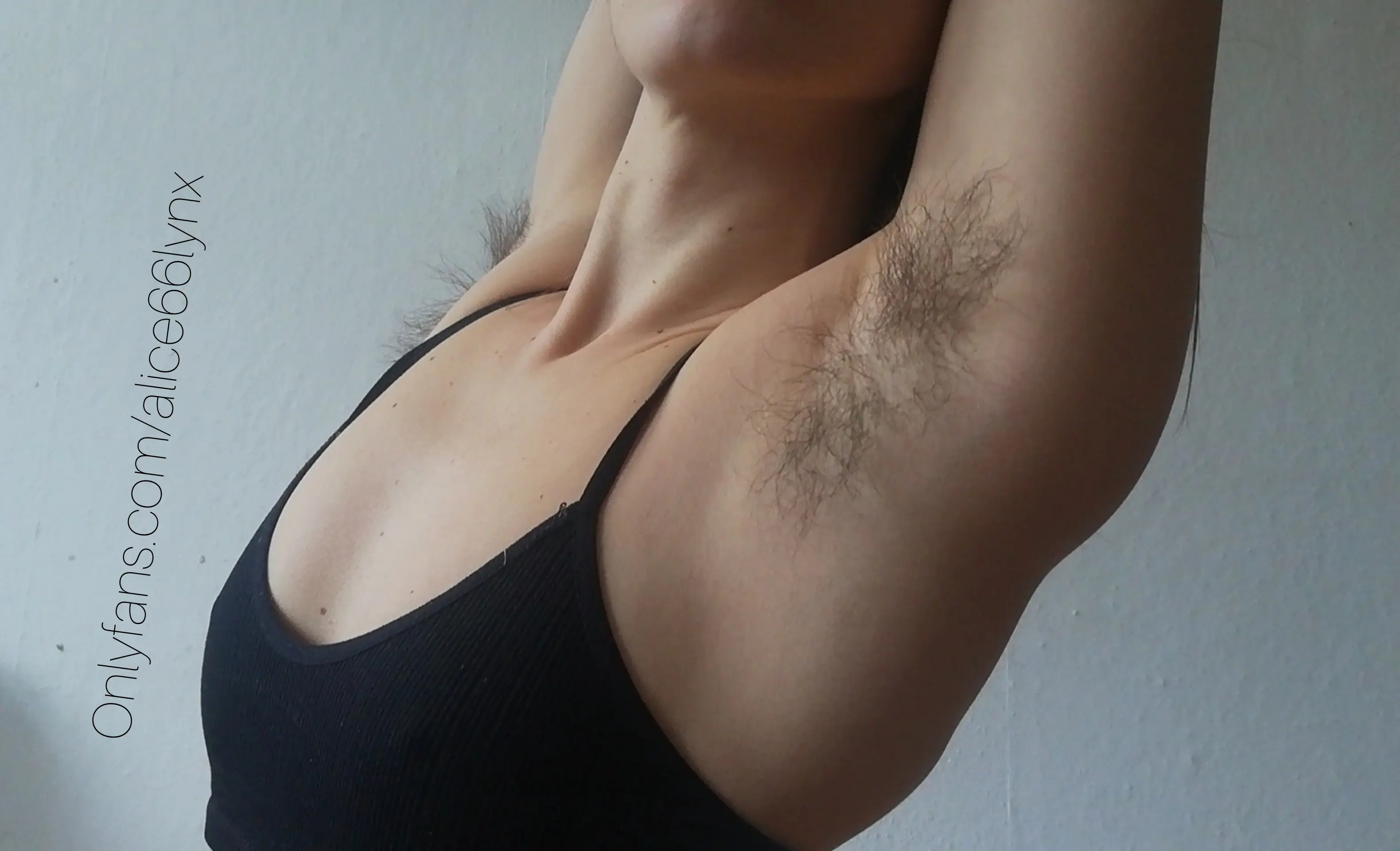 My hairy armpits are waiting to be tickled and kissed